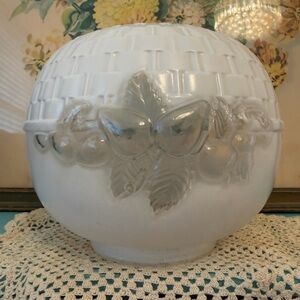 Vintage 1930’s basket weave strawberry light cover